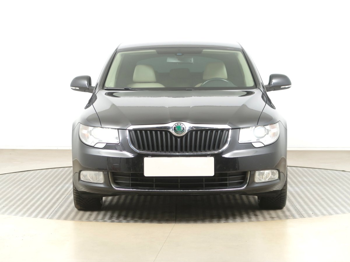 Škoda Superb, 2011 - pohled č. 2