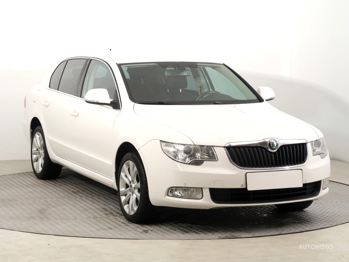 Škoda Superb, 2009 - celkový pohled