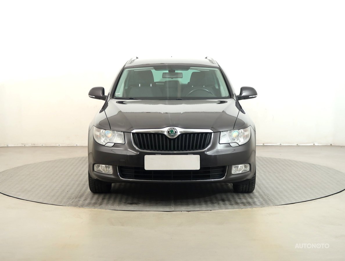 Škoda Superb, 2010 - pohled č. 2