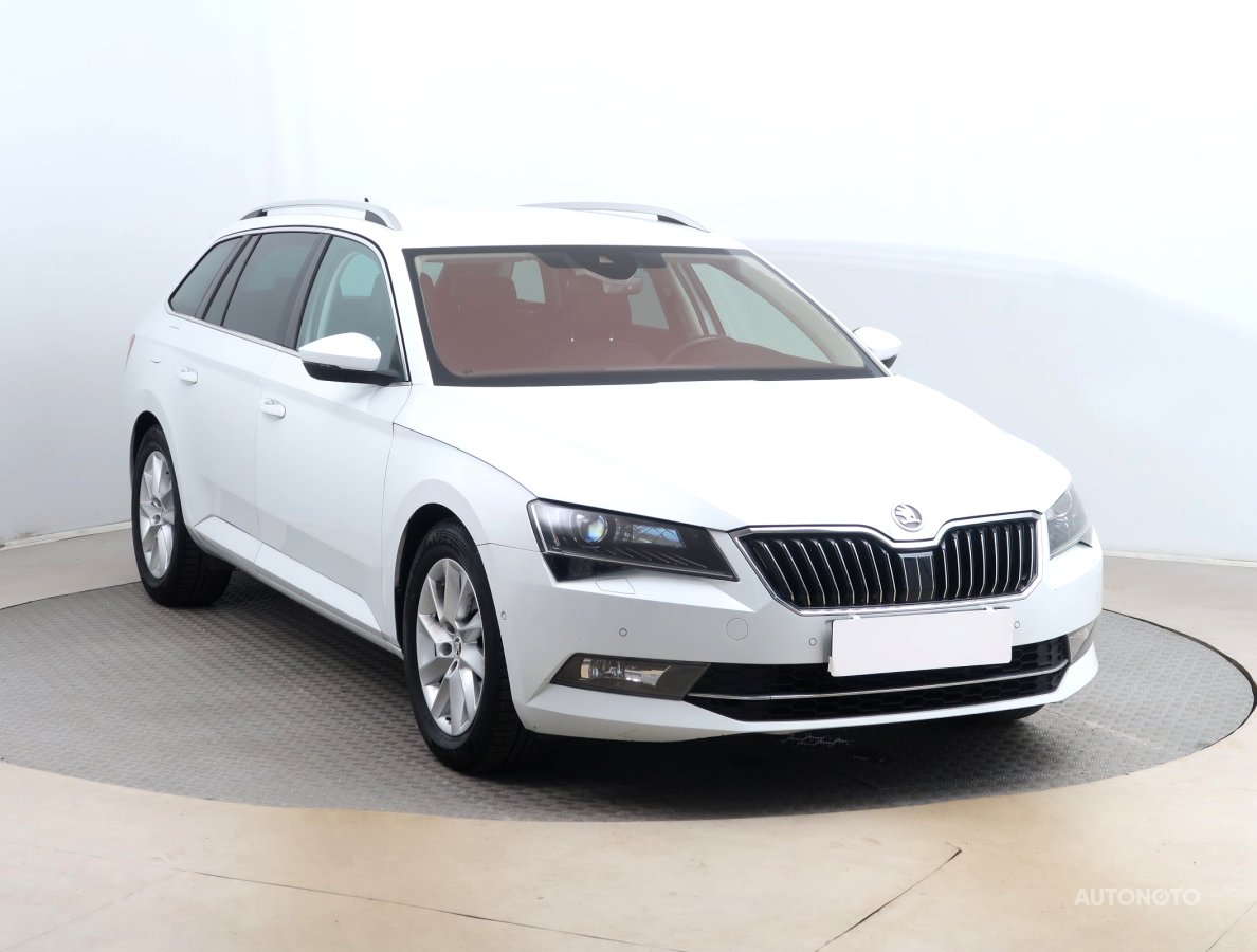 Škoda Superb, 2017 - celkový pohled