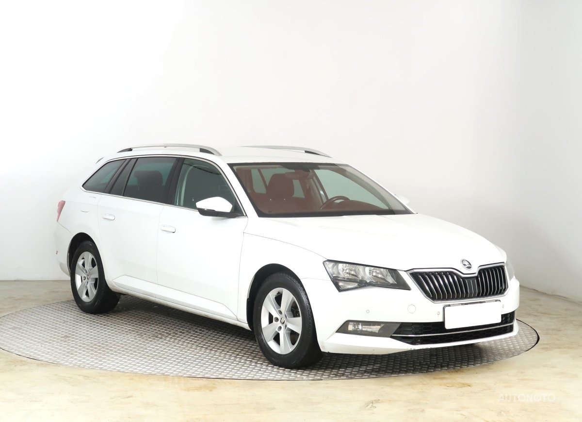 Škoda Superb, 2017 - celkový pohled