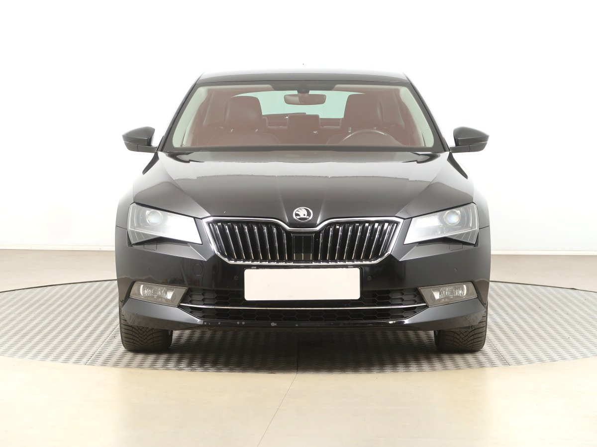 Škoda Superb, 2017 - pohled č. 2