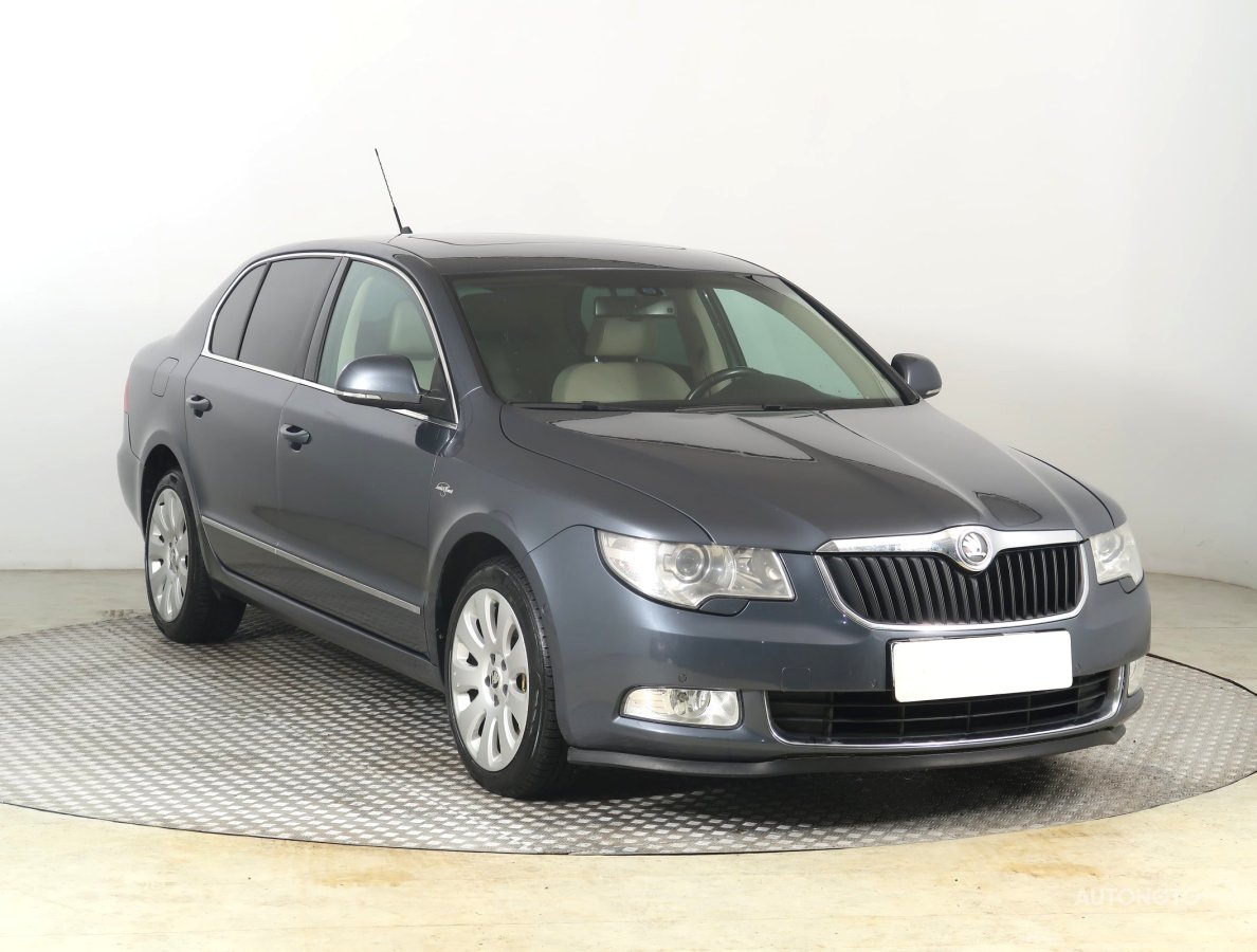 Škoda Superb, 2008 - celkový pohled