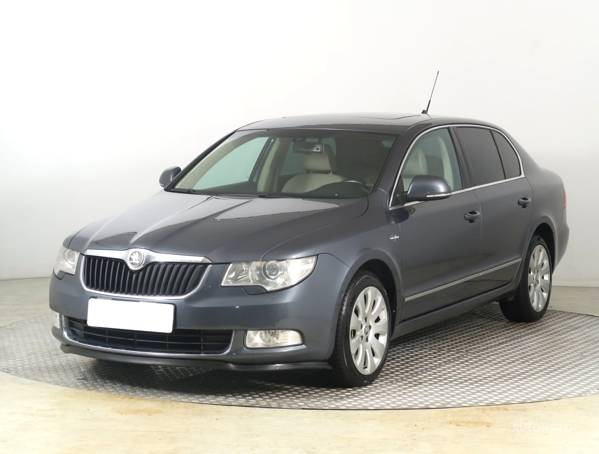 Škoda Superb, 2008 - pohled č. 3