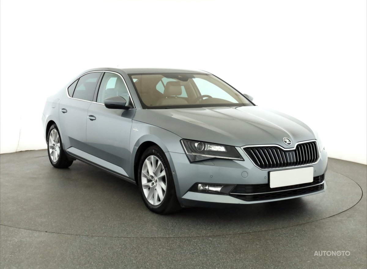 Škoda Superb, 2015 - celkový pohled