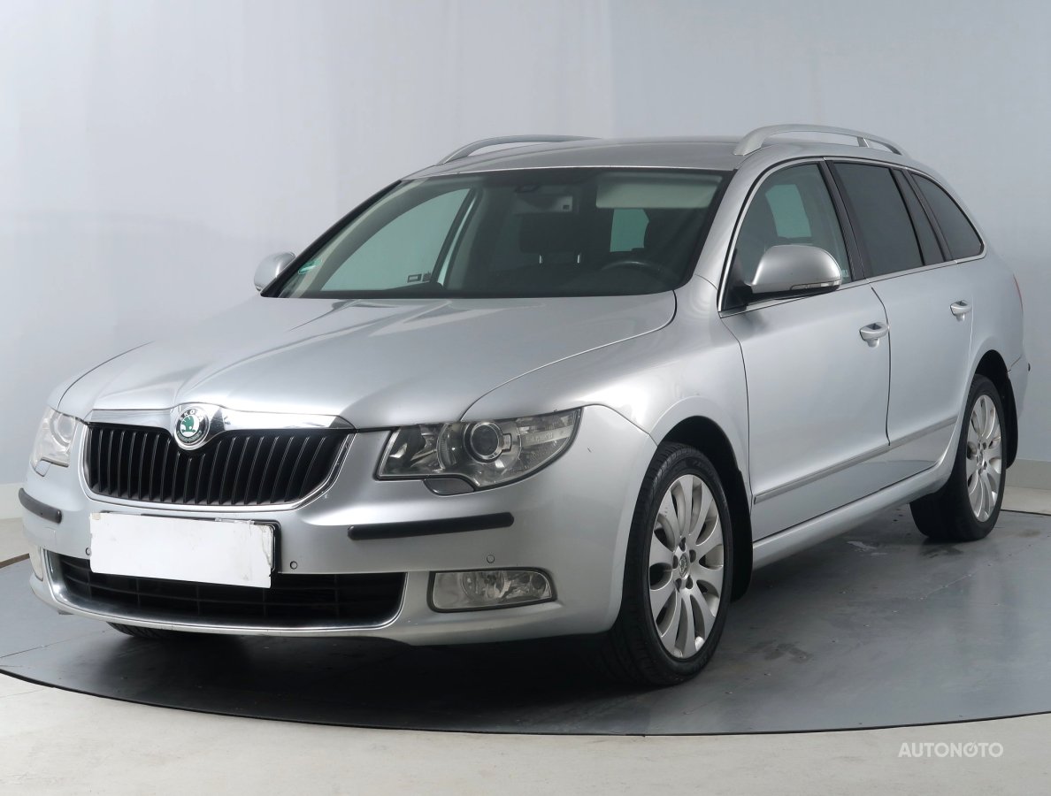 Škoda Superb, 2010 - pohled č. 3