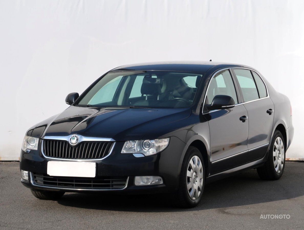 Škoda Superb, 2010 - pohled č. 3