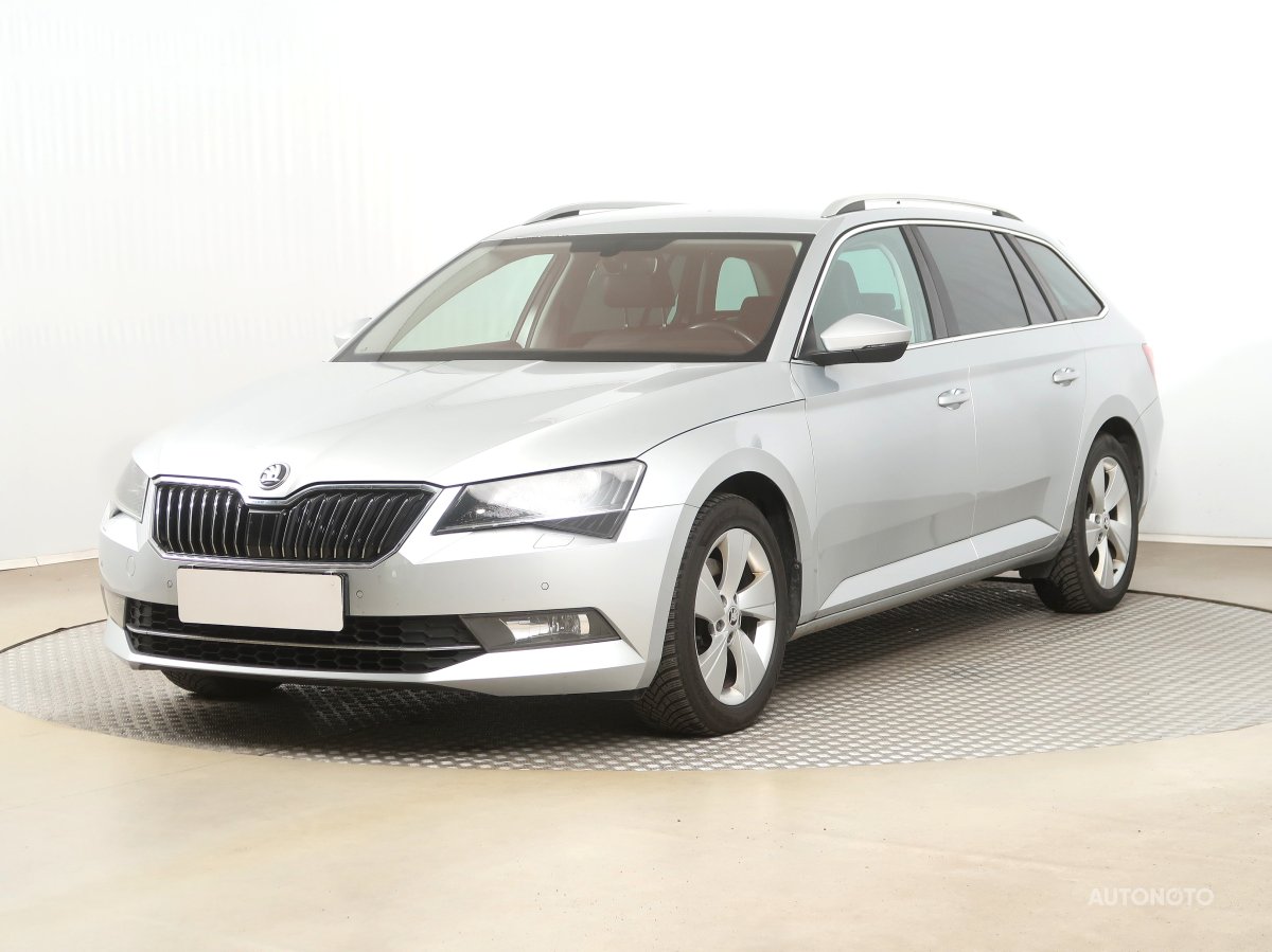 Škoda Superb, 2016 - pohled č. 3