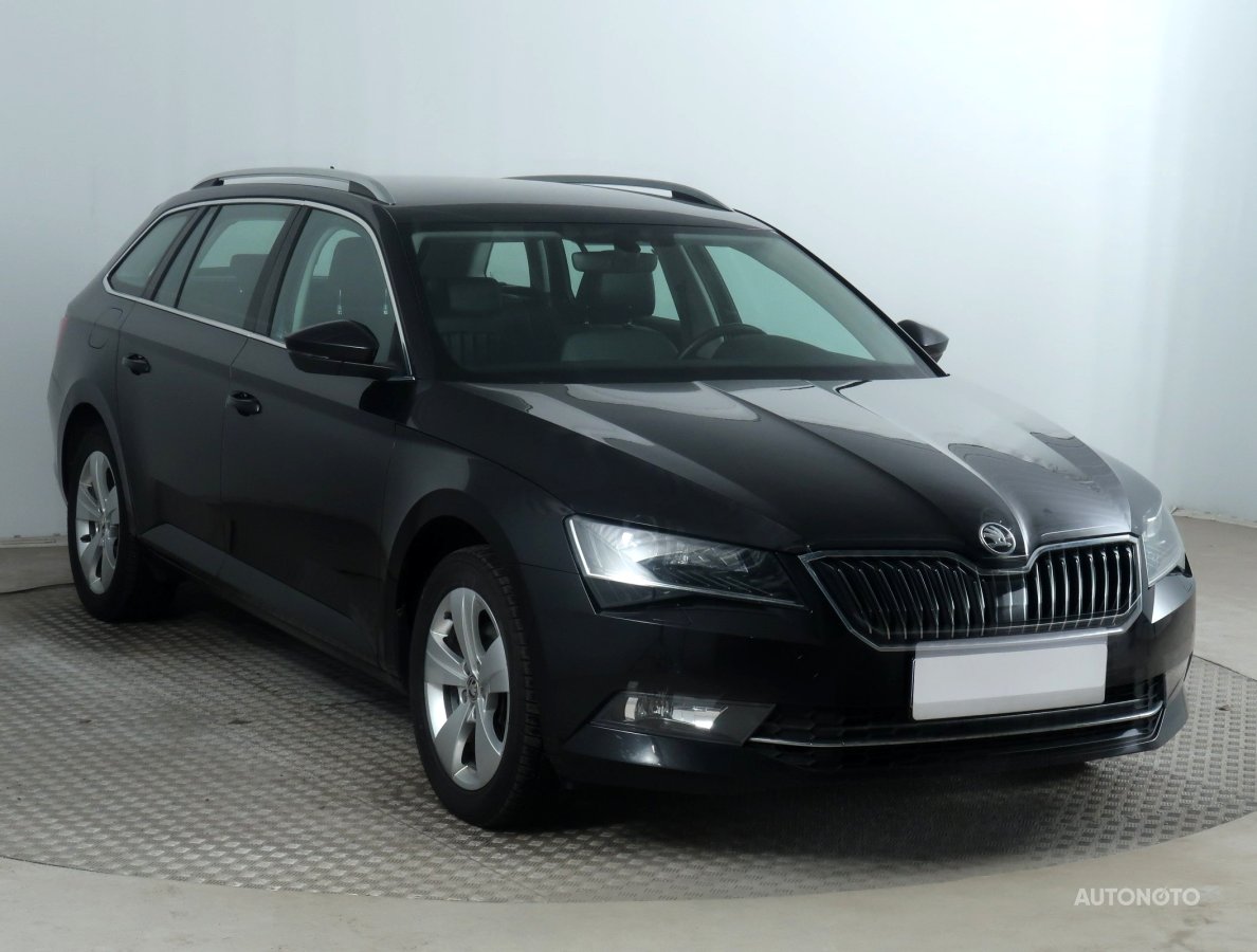 Škoda Superb, 2018 - celkový pohled