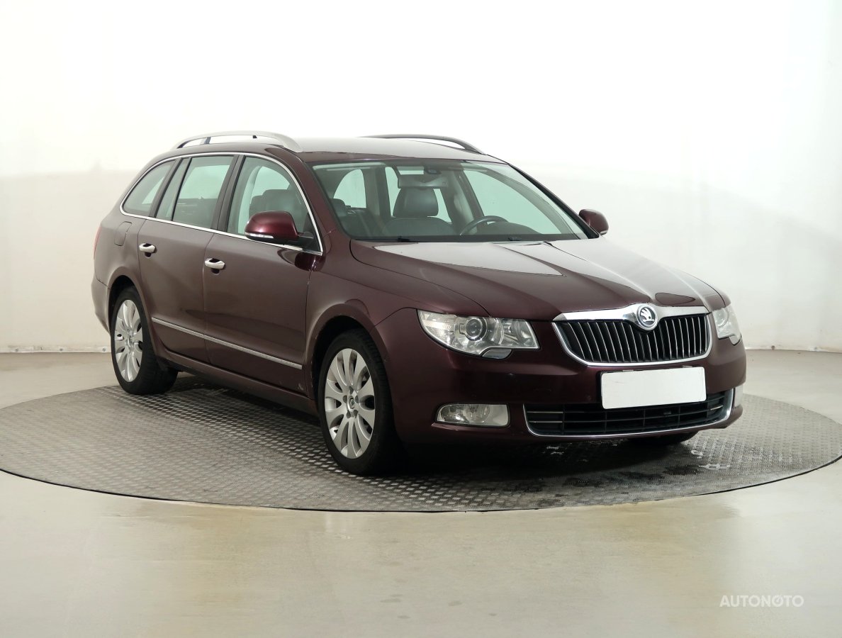 Škoda Superb, 2010 - celkový pohled