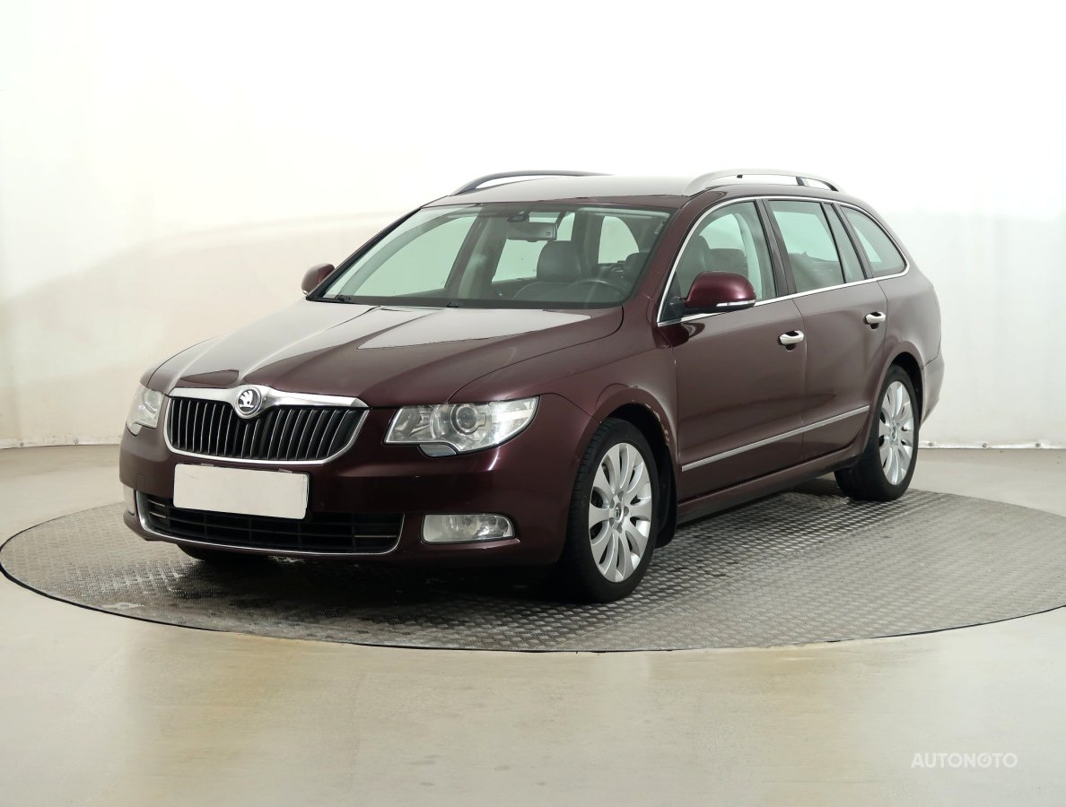 Škoda Superb, 2010 - pohled č. 3