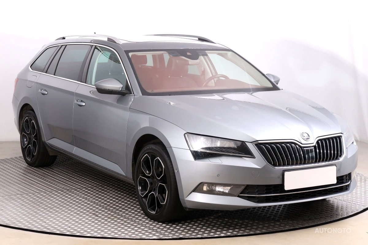 Škoda Superb, 2017 - celkový pohled