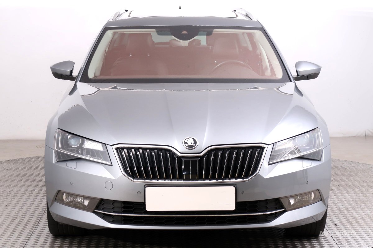Škoda Superb, 2017 - pohled č. 2