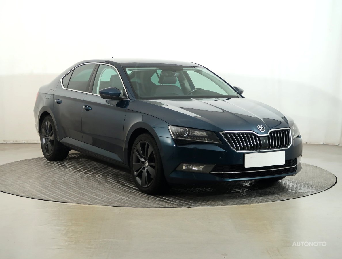 Škoda Superb, 2019 - celkový pohled
