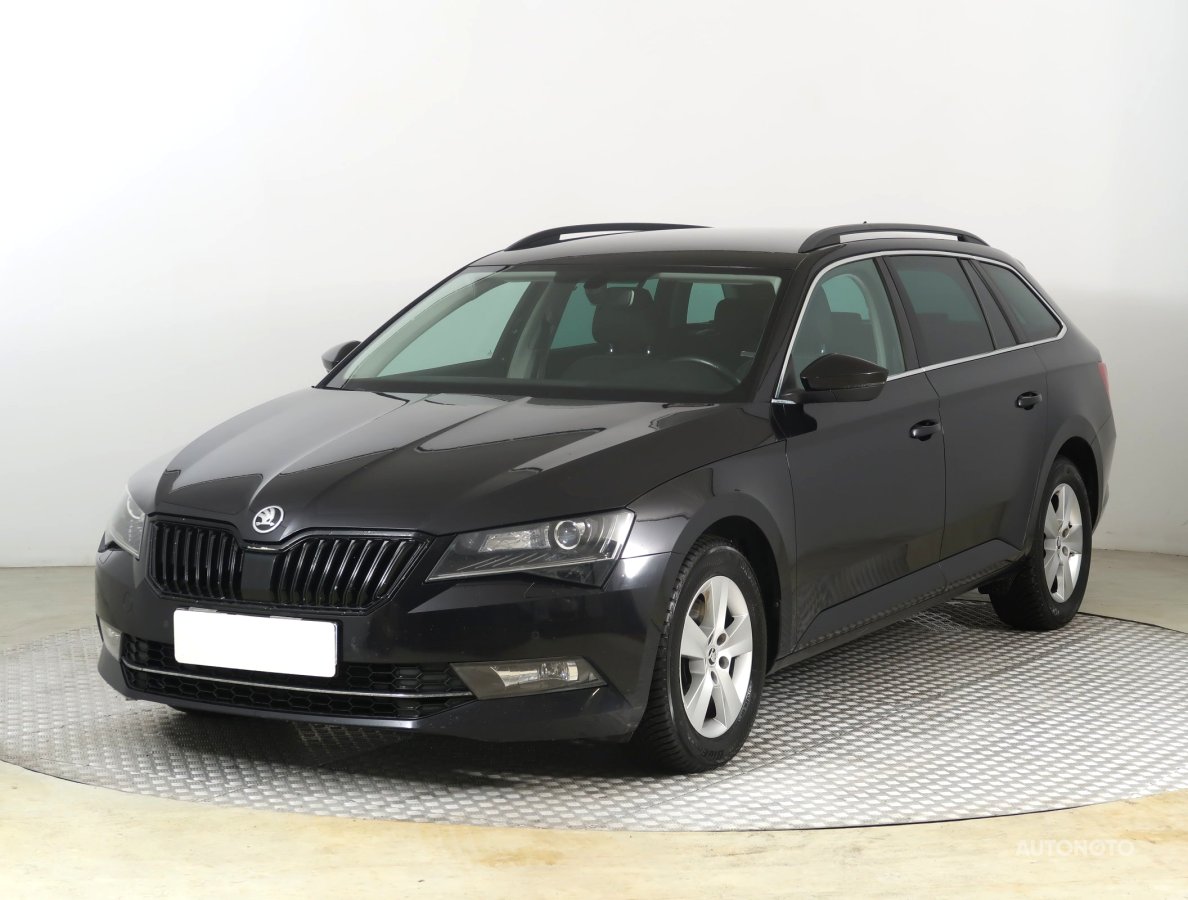 Škoda Superb, 2016 - pohled č. 3