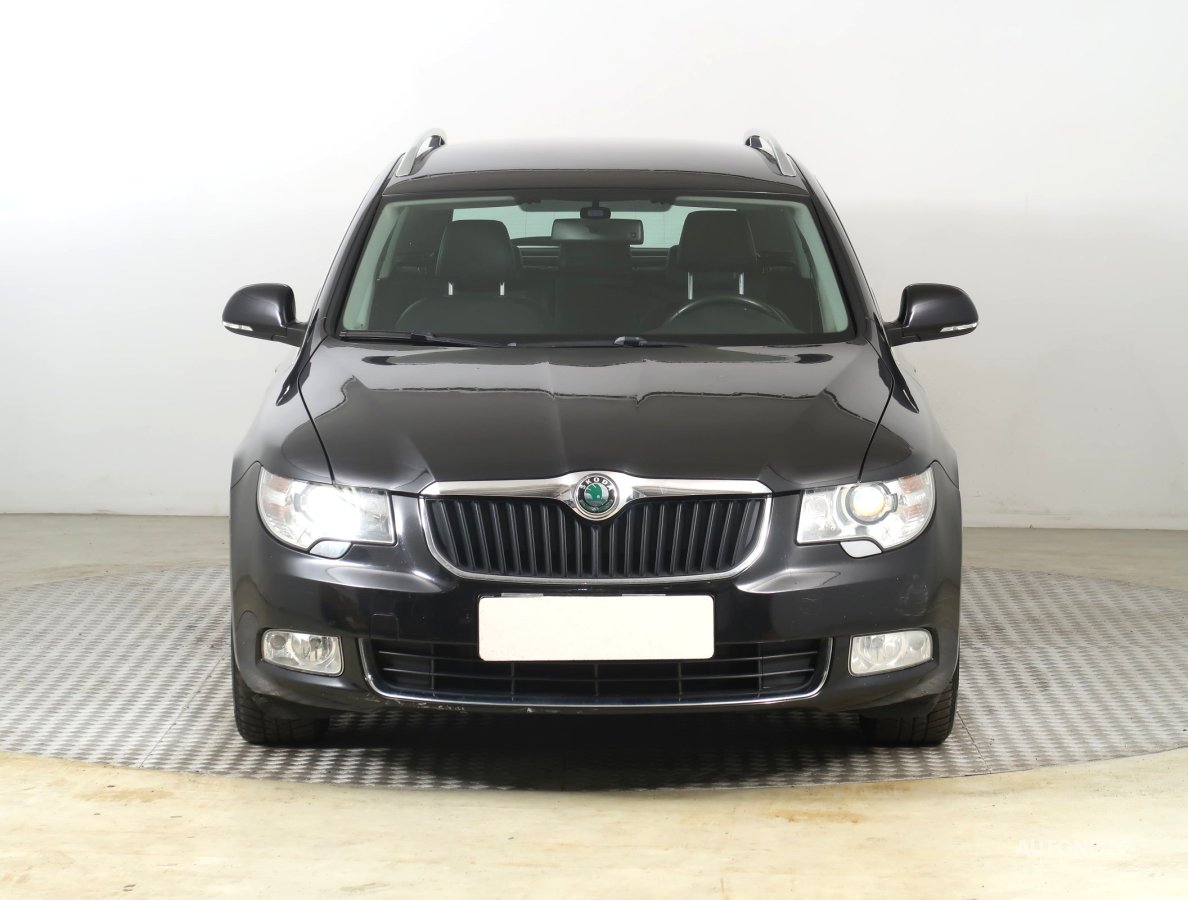 Škoda Superb, 2011 - pohled č. 2