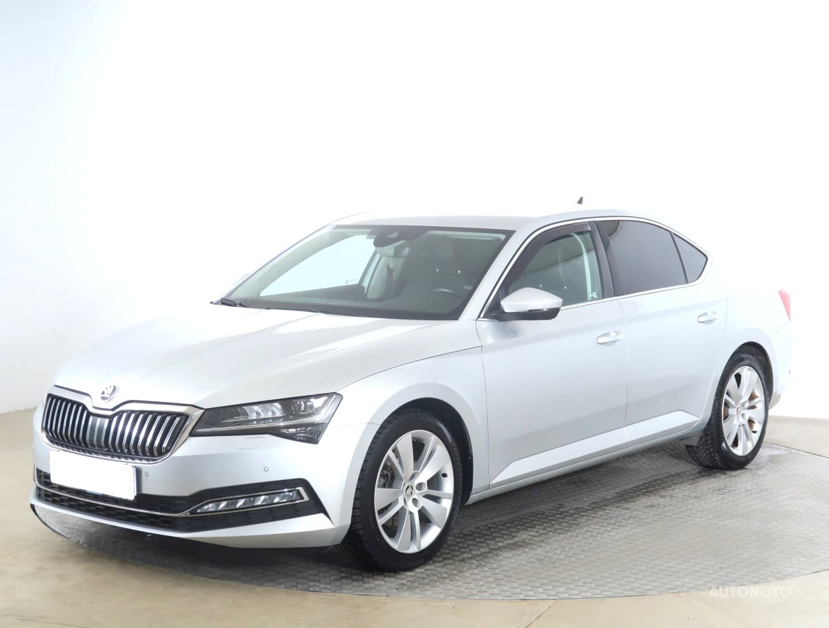 Škoda Superb, 2019 - pohled č. 3