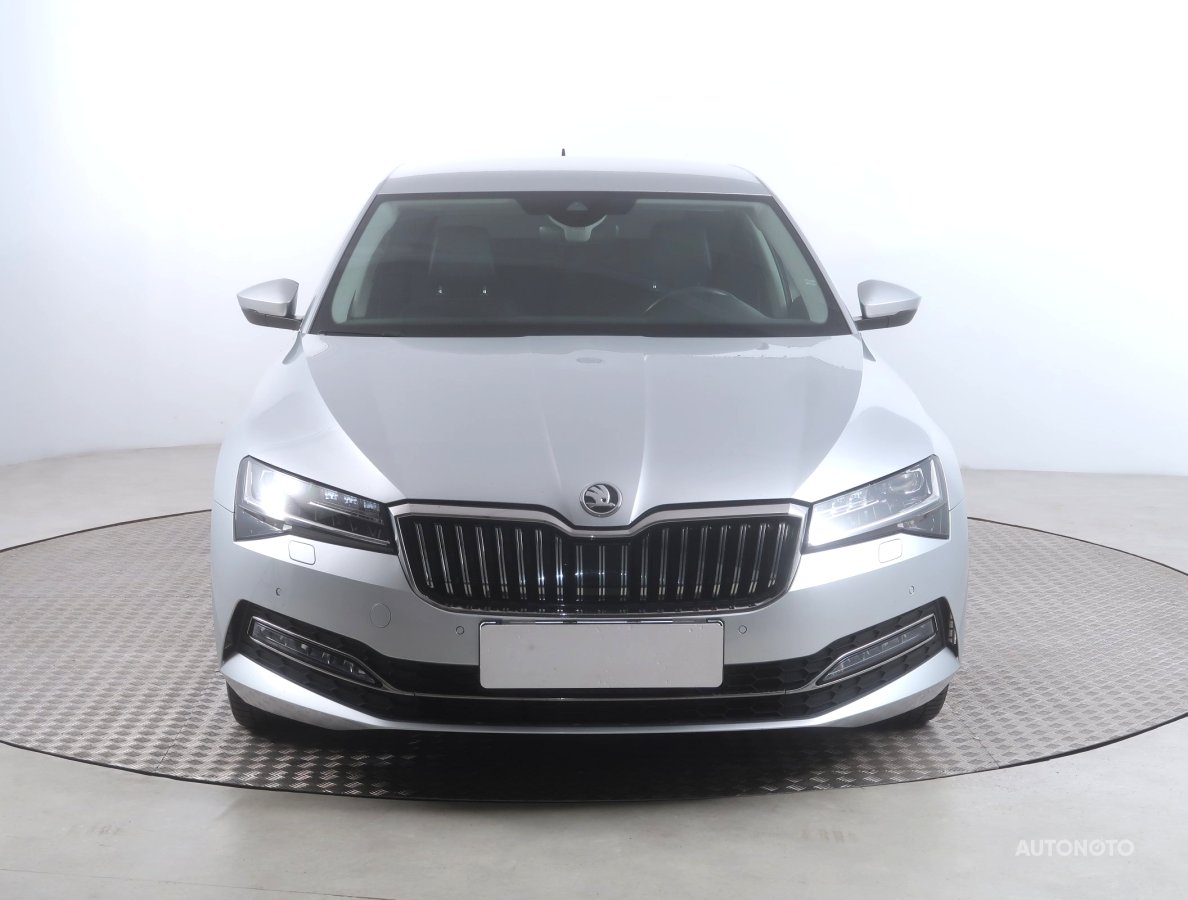 Škoda Superb, 2020 - pohled č. 2