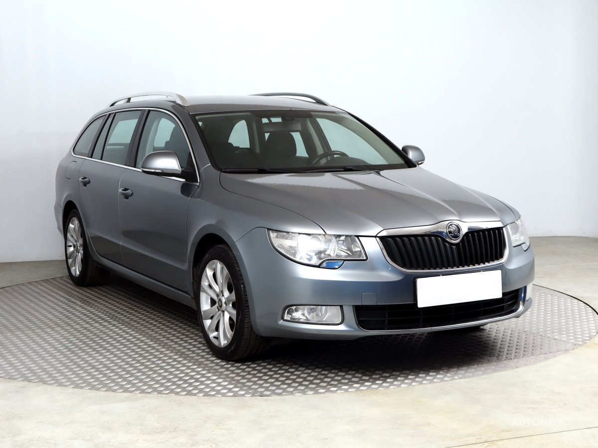 Škoda Superb, 2010 - celkový pohled