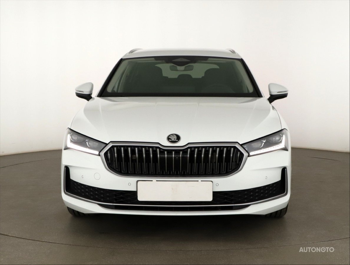 Škoda Superb, 2025 - pohled č. 2