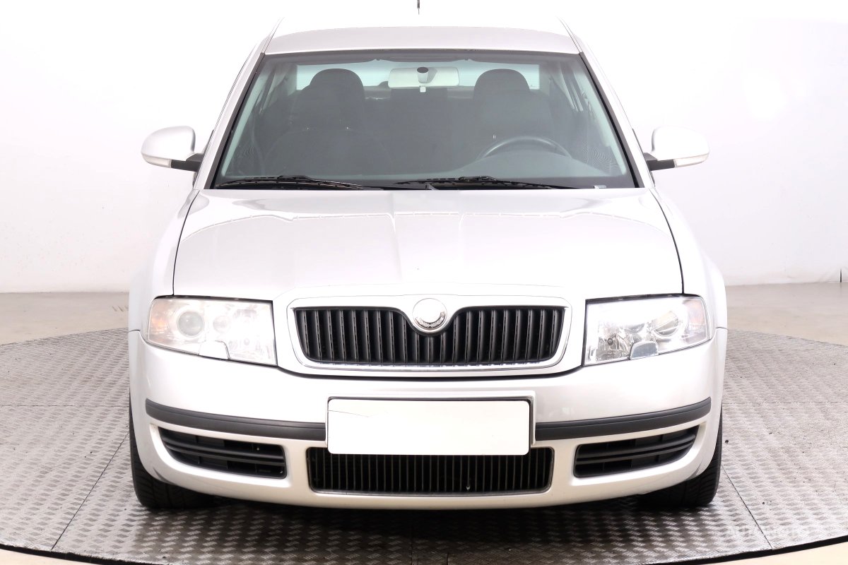 Škoda Superb, 2007 - pohled č. 2