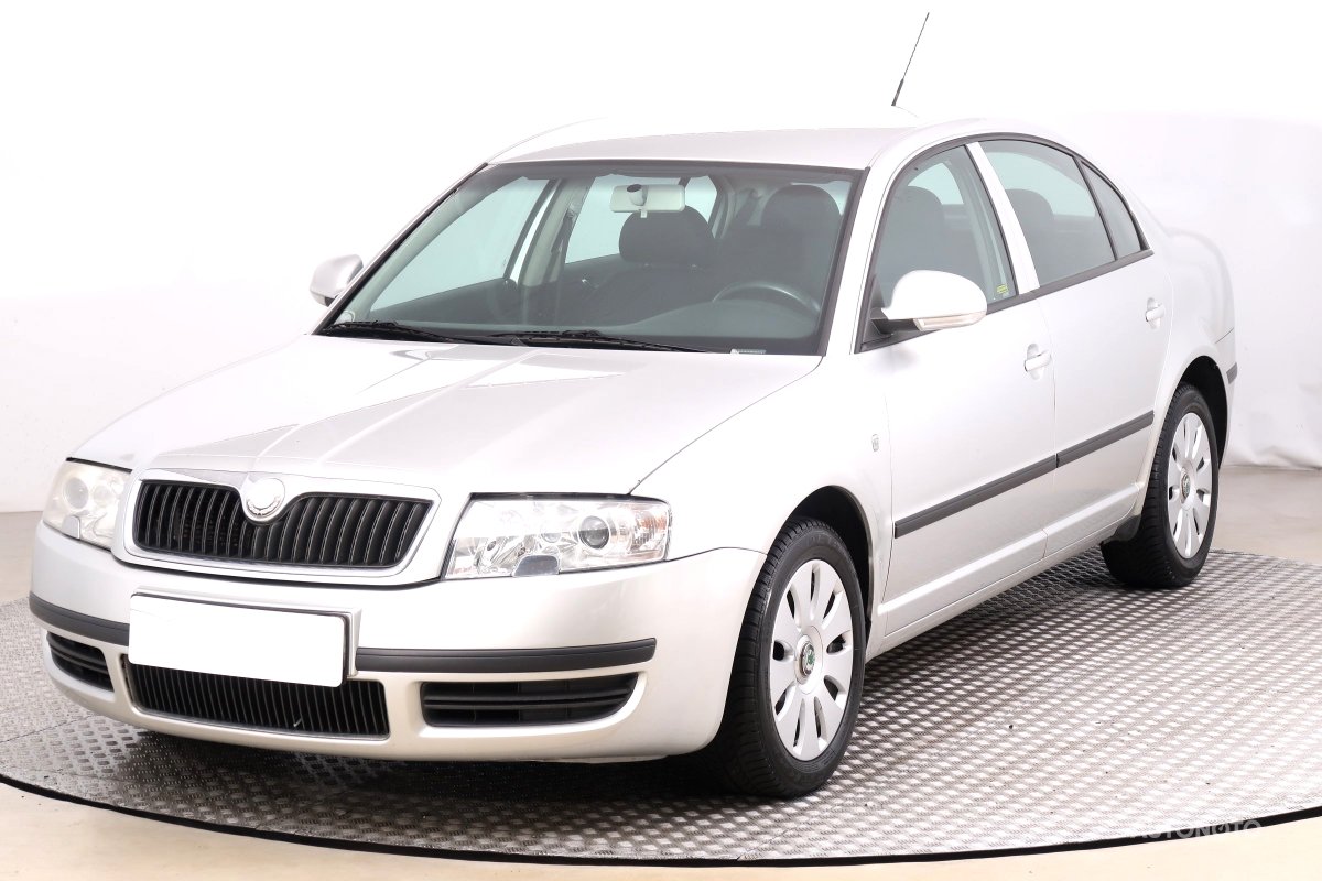 Škoda Superb, 2007 - pohled č. 3