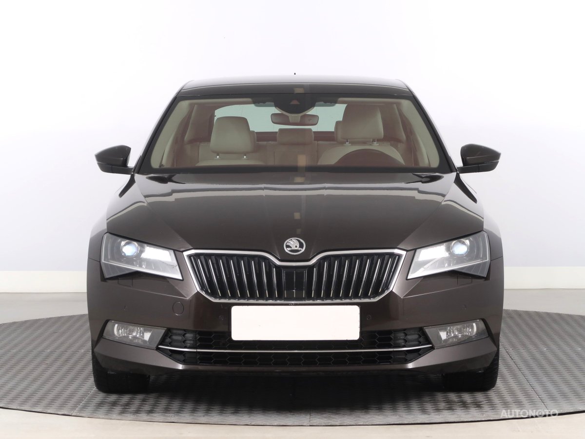 Škoda Superb, 2017 - pohled č. 2