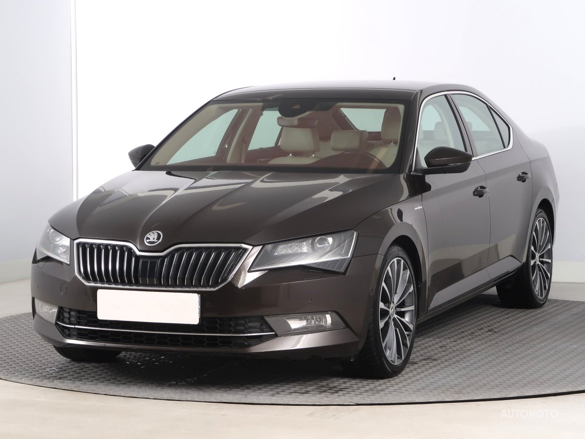 Škoda Superb, 2017 - pohled č. 3