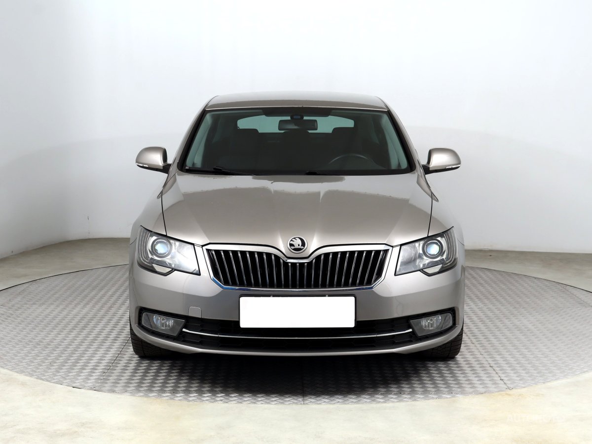 Škoda Superb, 2015 - pohled č. 2