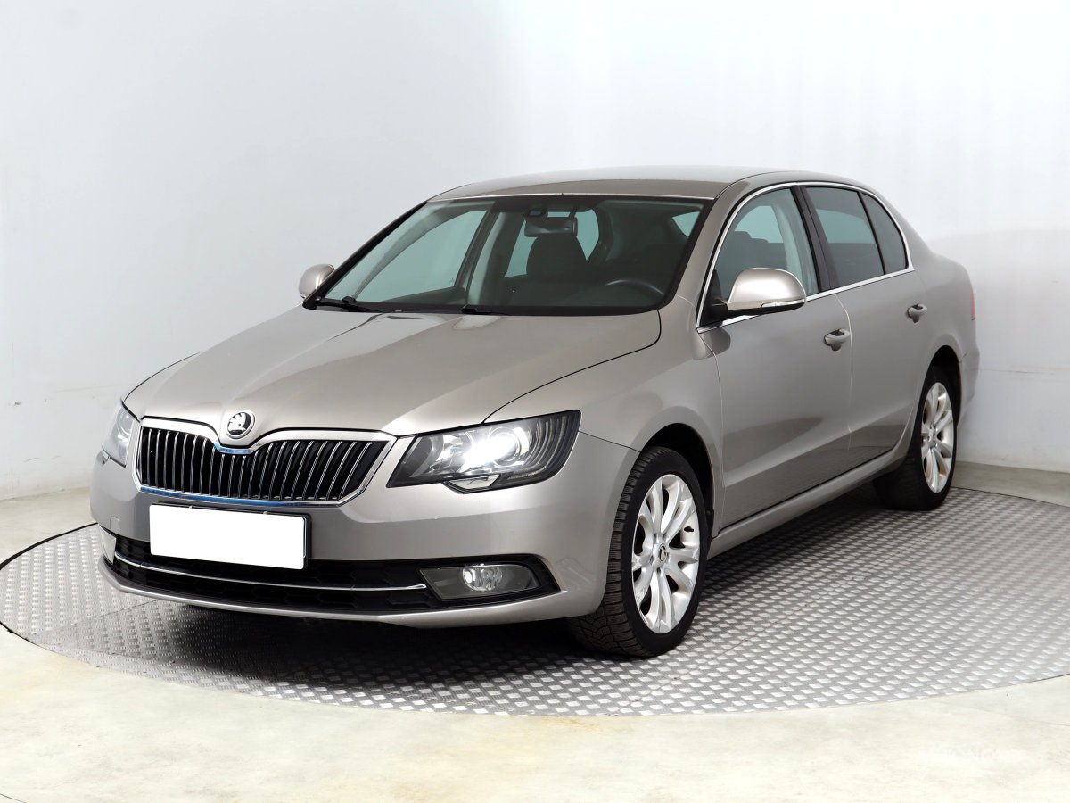 Škoda Superb, 2015 - pohled č. 3