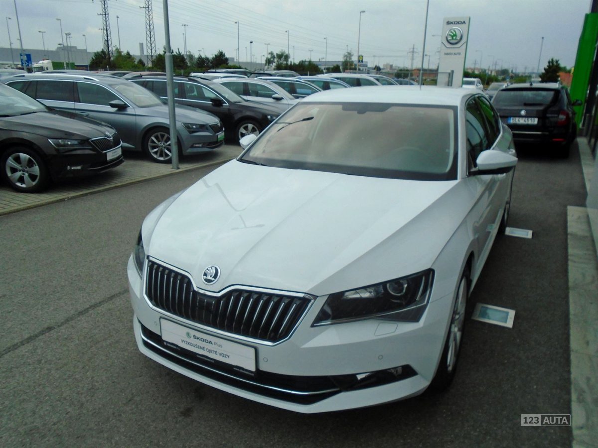 Škoda Superb, 2016 - celkový pohled