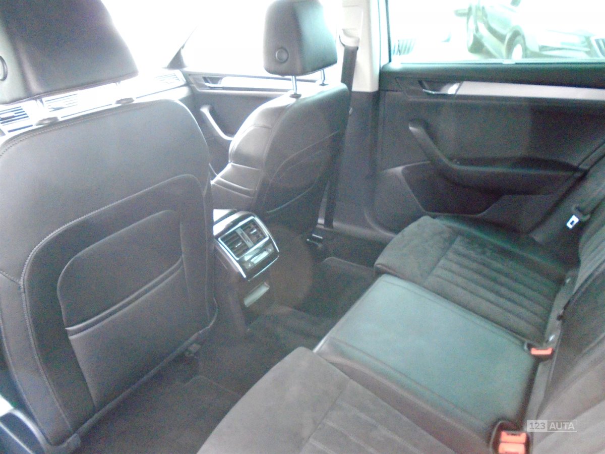 Škoda Superb, 2016 - pohled č. 10