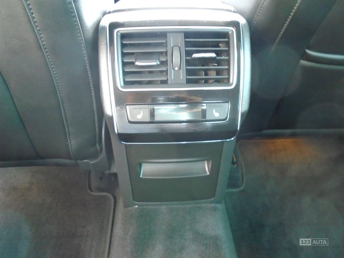Škoda Superb, 2016 - pohled č. 11