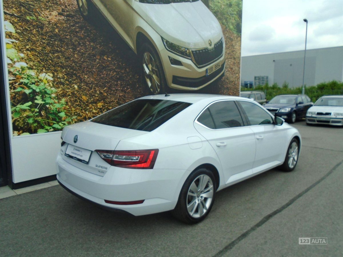 Škoda Superb, 2016 - pohled č. 2