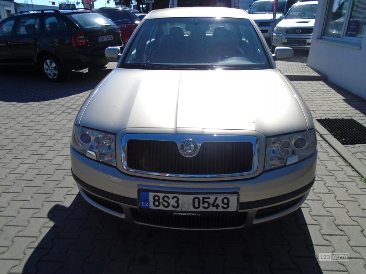 Škoda Superb, 2004 - pohled č. 2