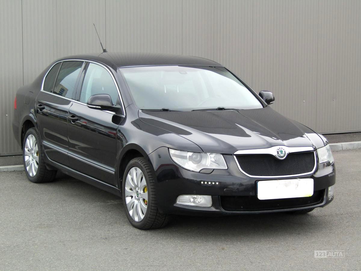 Škoda Superb, 2009 - celkový pohled