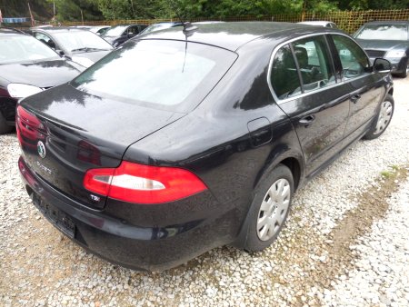 Škoda Superb, 2008 - pohled č. 3