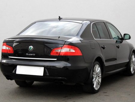 Škoda Superb, 2011 - pohled č. 5