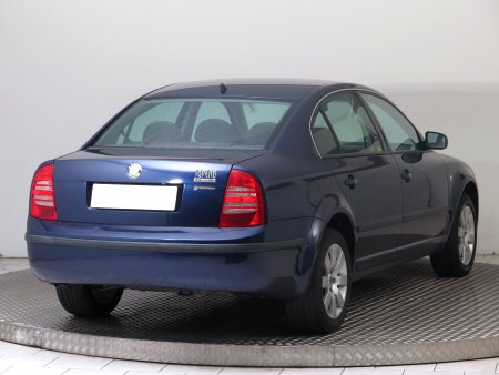 Škoda Superb, 2003 - pohled č. 7