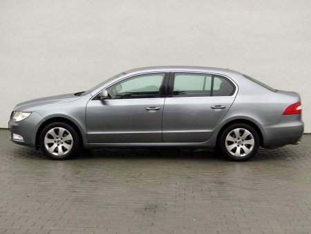 Škoda Superb, 2011 - pohled č. 8