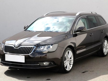 Škoda Superb II, 2014 - pohled č. 3