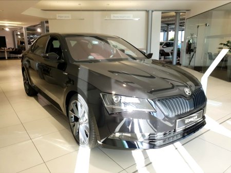 Škoda Superb, 2018 - pohled č. 4