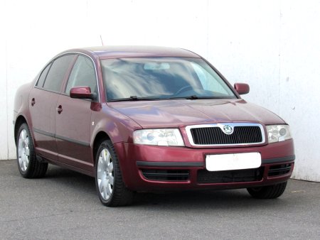 Škoda Superb, 2005