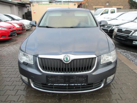 Škoda Superb, 2008 - pohled č. 2