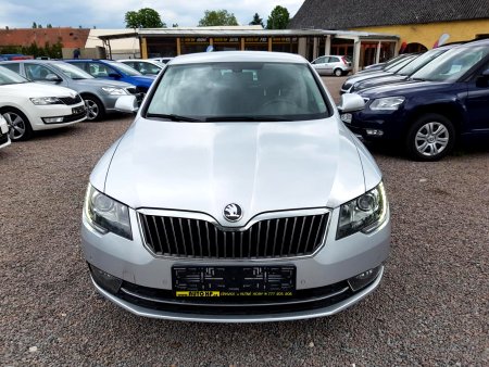 Škoda Superb, 2013 - pohled č. 2