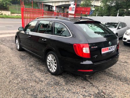Škoda Superb, 2012 - pohled č. 3
