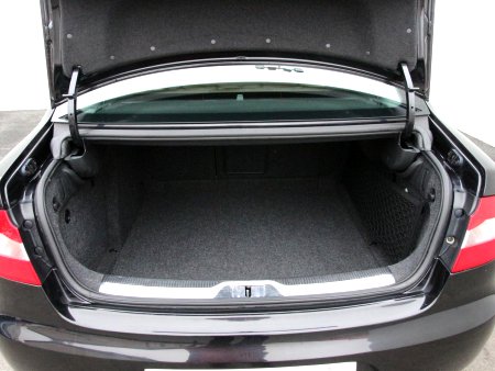 Škoda Superb, 2012 - pohled č. 10