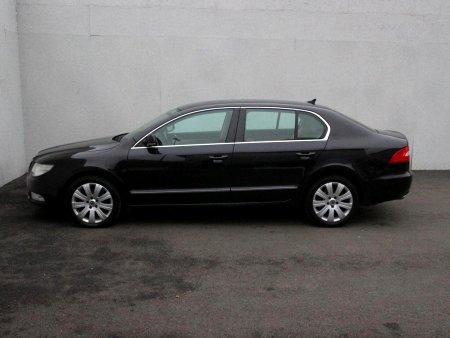 Škoda Superb, 2012 - pohled č. 8