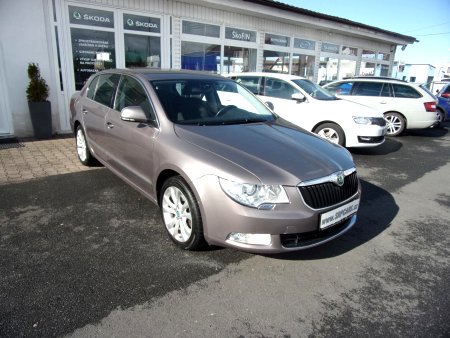 Škoda Superb, 2012