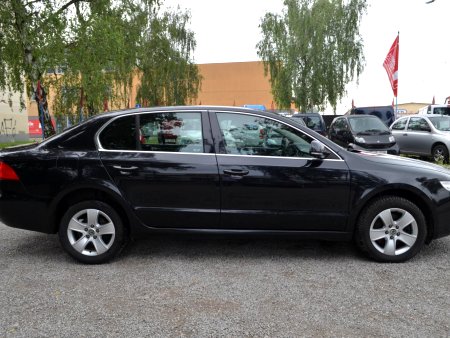 Škoda Superb, 2011 - pohled č. 2